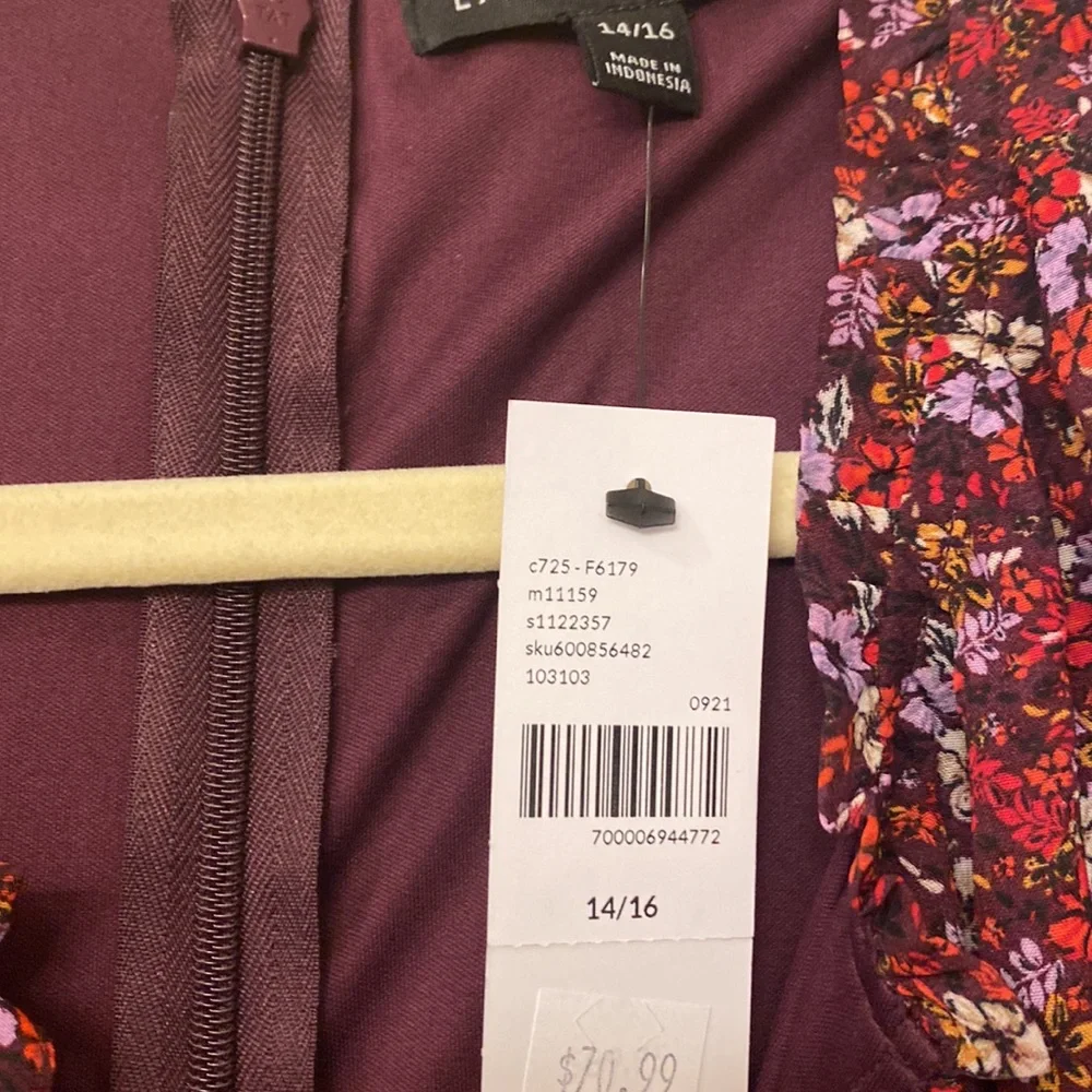 Multi-colored dress - Picture 2 of 2